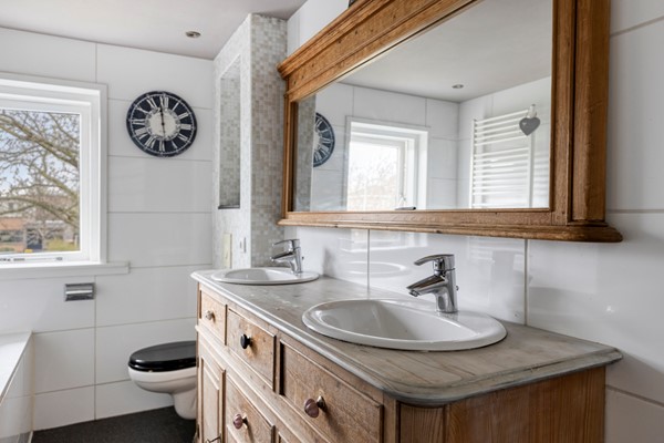 Medium property photo - Churchillplein 6, 2983 EB Ridderkerk